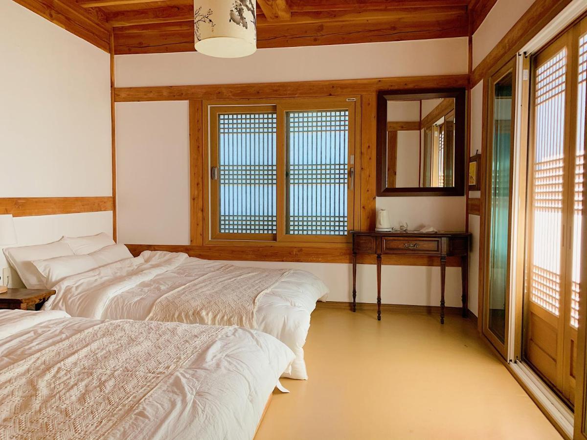Siwoowadang Hotel Gyeongju Ngoại thất bức ảnh
